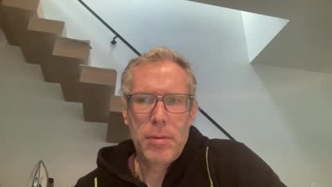 choupipat1 online show from 03/09/25, 07:56