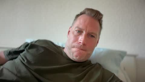 Christian online show from 06/17/26, 04:30