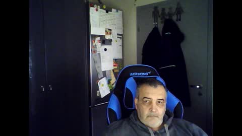 Chris online show from 09/26/25, 10:41