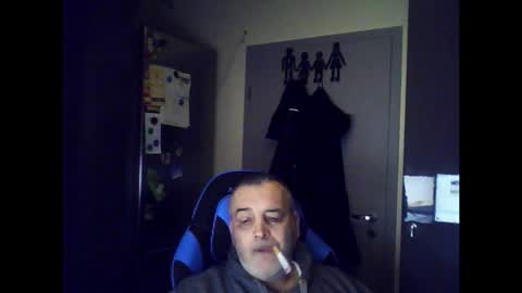 Snapshot of chris250268 chatting on 01/31/26, 07:11 Chris online show from 01/31/26, 07:11
