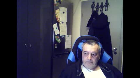 Snapshot of chris250268 chatting on 03/01/26, 06:48 Chris online show from 03/01/26, 06:48