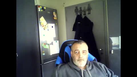 Snapshot of chris250268 chatting on 06/05/26, 07:58 Chris online show from 06/05/26, 07:58