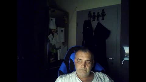 Chris online show from 07/19/26, 03:32