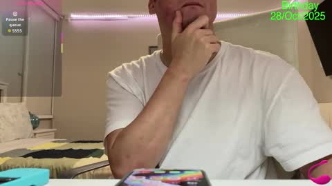 Chris Evens online show from 10/20/25, 02:12