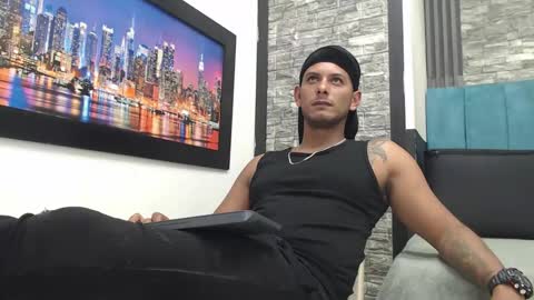 Snapshot of chris_dick2 chatting on 12/02/25, 07:36 chris_dick2 online show from 12/02/25, 07:36