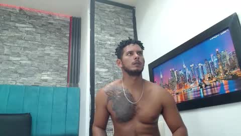 chris_dick2 online show from 12/19/25, 04:52