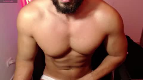 cris         Twitter magnum101010 insta magnumc20 online show from 06/25/26, 10:58