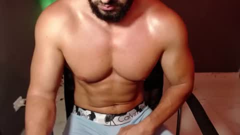 cris         Twitter magnum101010 insta magnumc20 online show from 07/24/26, 04:49