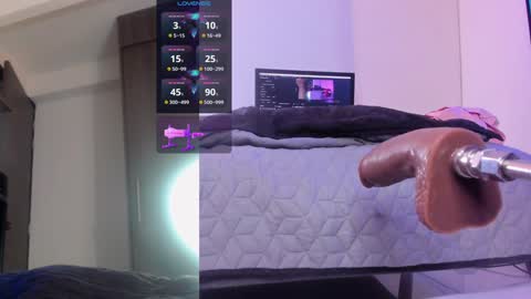 chris_milleer online show from 12/04/24, 10:51