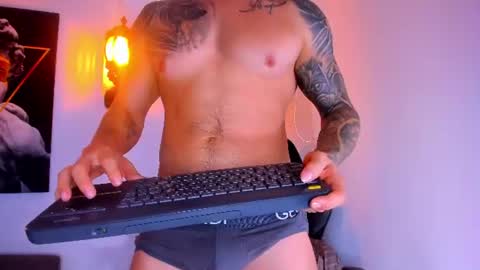 chris_milleer online show from 07/05/26, 04:52
