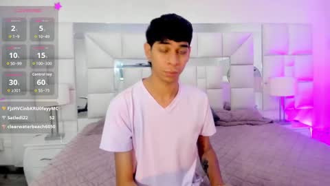 chris_slytherin online show from 09/19/25, 11:44