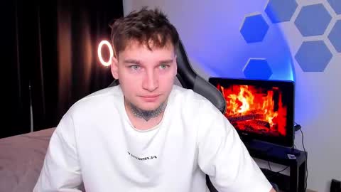 Chris Tyson online show from 12/05/25, 07:28