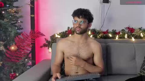 Im Chirs IM MODEL INDEPENDT online show from 12/02/24, 07:38