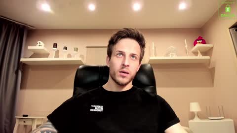 Chris online show from 12/18/24, 04:31