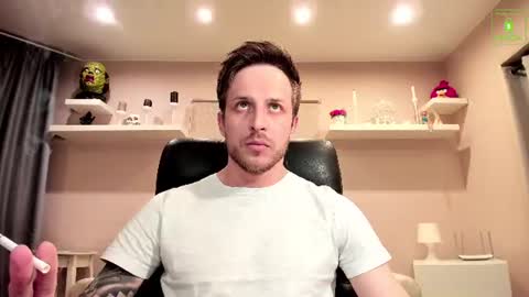 Chris online show from 06/12/26, 10:52