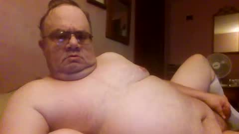 Snapshot of chrismini312 chatting on 10/26/25, 07:20 Chris The Jerk Off King online show from 10/26/25, 07:20