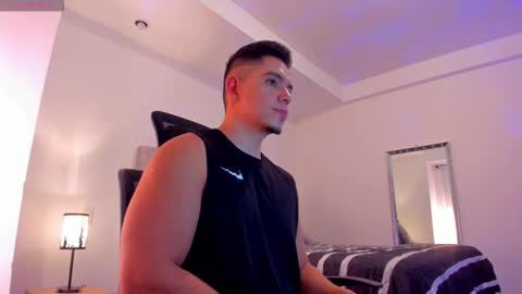 chrismorgan24 online show from 12/21/25, 10:17