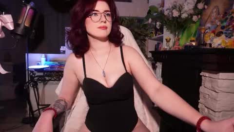 chriss_foxx online show from 11/13/25, 03:55