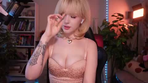 chriss_foxx online show from 07/01/26, 03:34