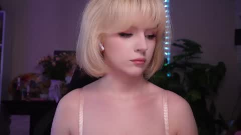 chriss_foxx online show from 07/14/26, 03:51