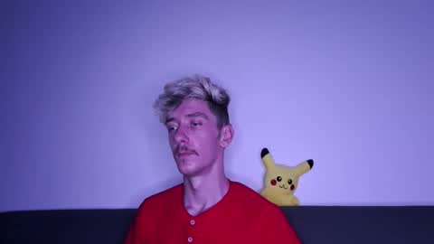 Snapshot of chrisslicer chatting on 12/04/25, 12:20 Christopher online show from 12/04/25, 12:20