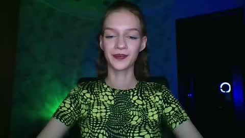 Snapshot of chrissy_joyful chatting on 03/20/26, 04:50 chrissy_joyful online show from 03/20/26, 04:50