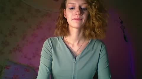 Snapshot of chrissy_joyful chatting on 03/31/26, 05:19 chrissy_joyful online show from 03/31/26, 05:19