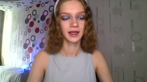 Snapshot of chrissy_joyful chatting on 04/04/26, 05:06 chrissy_joyful online show from 04/04/26, 05:06
