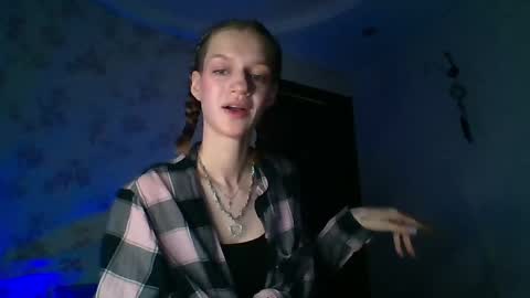 Snapshot of chrissy_joyful chatting on 04/10/26, 05:12 chrissy_joyful online show from 04/10/26, 05:12