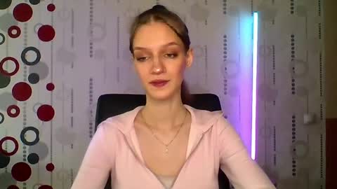 Snapshot of chrissy_joyful chatting on 05/06/26, 04:08 chrissy_joyful online show from 05/06/26, 04:08