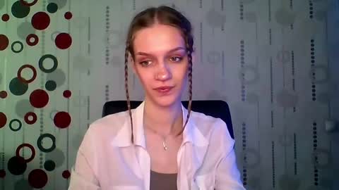 Snapshot of chrissy_joyful chatting on 05/26/26, 04:08 chrissy_joyful online show from 05/26/26, 04:08