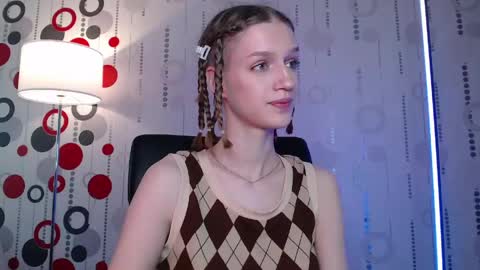 Snapshot of chrissy_joyful chatting on 06/07/26, 04:05 chrissy_joyful online show from 06/07/26, 04:05