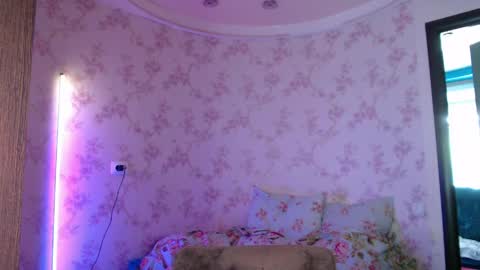 Snapshot of chrissy_joyful chatting on 06/10/26, 05:07 chrissy_joyful online show from 06/10/26, 05:07