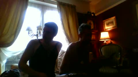 Snapshot of chrissythesissy34 chatting on 12/18/24, 12:07 chrischrissy online show from 12/18/24, 12:07