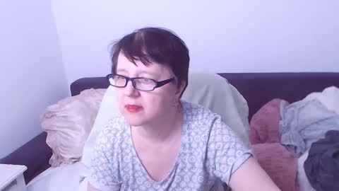 Christa online show from 11/22/25, 04:44