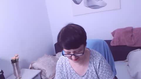 Christa online show from 11/26/25, 07:48