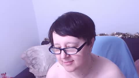 Christa online show from 12/13/25, 08:25