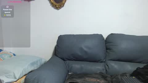 ---Chistian--- online show from 10/21/25, 12:17