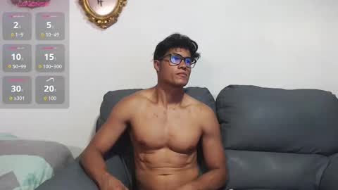 ---Chistian--- online show from 10/22/25, 02:28