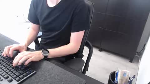 christianblck online show from 10/29/25, 09:11