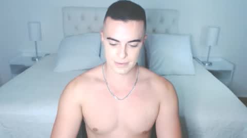 christiandiorx online show from 11/02/25, 02:14