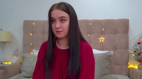 Christina online show from 12/25/24, 04:44