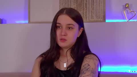 Christina online show from 03/12/25, 05:13