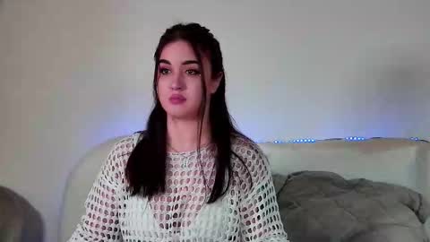 Christina online show from 09/26/25, 06:34