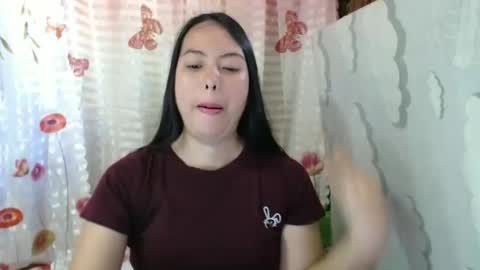 christine_scott online show from 12/04/24, 01:36