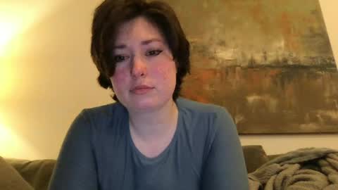 Snapshot of christinescorner chatting on 06/25/26, 02:00 Christine online show from 06/25/26, 02:00