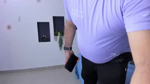 Snapshot of christopher_cruz_ chatting on 11/21/25, 10:19 christopher_cruz_ online show from 11/21/25, 10:19