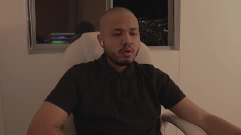 Snapshot of christopherdav chatting on 01/25/25, 12:38 Chris online show from 01/25/25, 12:38