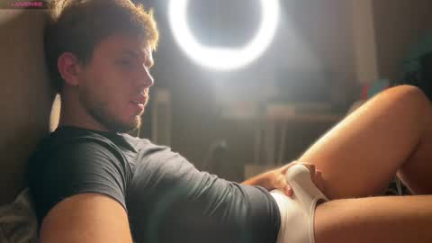 Christopher online show from 10/03/25, 06:05