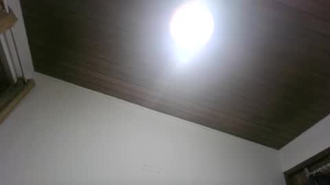 Snapshot of christyyyyyyy chatting on 10/25/25, 04:35 christyyyyyyy online show from 10/25/25, 04:35